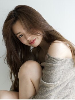 【髪質改善トリートメント】髪内部を補修し,パサつきや広がりを抑え,自毛本来の艶を叶える*[渋谷駅/原宿駅]