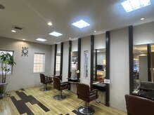 Hair Make SHIN’S MUREの雰囲気（女性スタイリストのみの落ち着いた空間です♪）