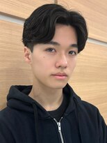 アイウィル(Ai WilL)&nbsp;センターパート カルマパーマ 韓国風マッシュ 20代 黒髪
