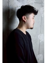 チルチェア 中野(CHILL CHAIR) スペインカール×テーパーフェード<中野/バーバー/理容室/床屋>