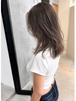 バッカ 横浜桜木町店(BACCA)&nbsp;30代人気◎くびれレイヤーミディ×ハイライトグレージュ