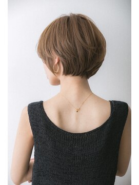 レア 渋谷(Le'a) 【Le'a渋谷】丸みショート　イルミナカラー　大人かわいい