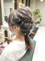 編み込みヘアスタイル☆透明感が出るふんわりアレンジ