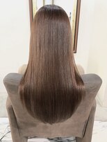 ナイン 麻布十番(NINE)&nbsp;☆カットで魅せる極上うるつやストレート☆