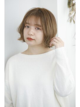 トリコ ショップアンドヘアサロン(tricot shop hair salon) 柔らか外ハネボブ×ハイライト