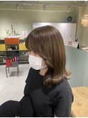 韓国風ヘアオリーブベージュ