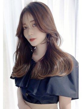 エールバイボヌール(Ere by Bonheur) ツヤ髪こそ映える韓国風レイヤーロングヨシンモリ