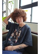 ログ 渋谷(L.O.G) 小山 衿菜