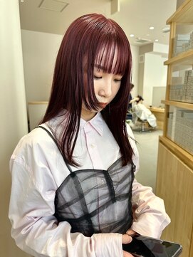 イノセントヘア(innocent.hair) サラ艶ロングニュアンスカラー