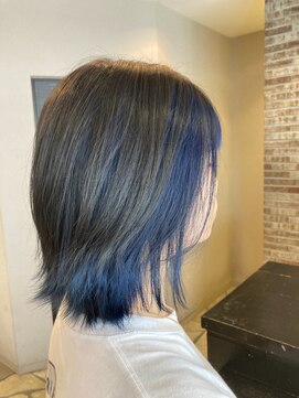 リファイン 羽村店 黒×青　アンブレラカラー