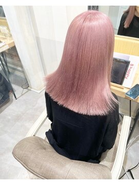 ピヨン 心斎橋(piLLon) おすすめ秋の透明感ピンク