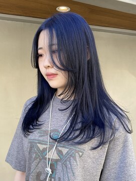 オーリーエトワ 御器所(oorry.etwa) 韓国風レイヤーカット×ブルーブラック