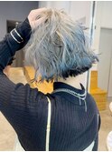 ボブミディアムホワイトブロンド顔周りレイヤー_ba445042