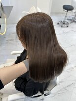 アイユー(ii+U)&nbsp;ブラウングレージュ　艶カラー