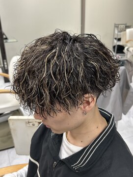 サニーサイドアップ 大宮(Sunny side up) ツイストスパイラルパーマ×ハイライト メンズ