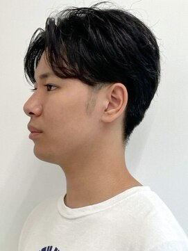 ラギッド 大野城店(RUGGED) 刈り上げショート ツーブロック ダウンパーマ センターパート