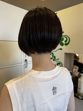 ルッカランス 王子店(Lucca Lance) 6月　スッキリ刈り上げボブ