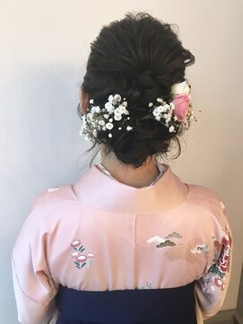 ネオリーブアイム 横浜西口店(Neolive aim) 生花 卒業式 ヘアセット 横浜 袴着付