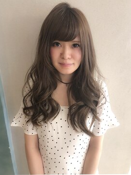 ロンド 銀座(Lond) チャコールカラーのゆるふわロング 担当高橋ヒロシ