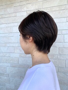 ピリオド(period.) 横顔美人☆大人ショート