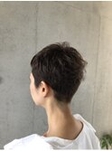 美フォルムショート×シルバーカラー