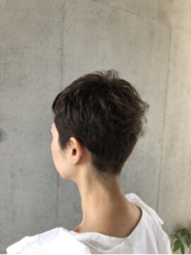 ヴォージュアーム(VOGES ame) 美フォルムショート×シルバーカラー