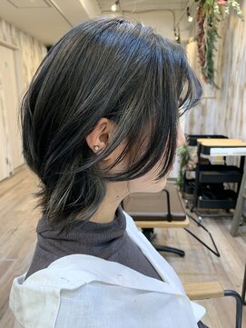 ユース(YOUTH) ウルフとランダムカラー