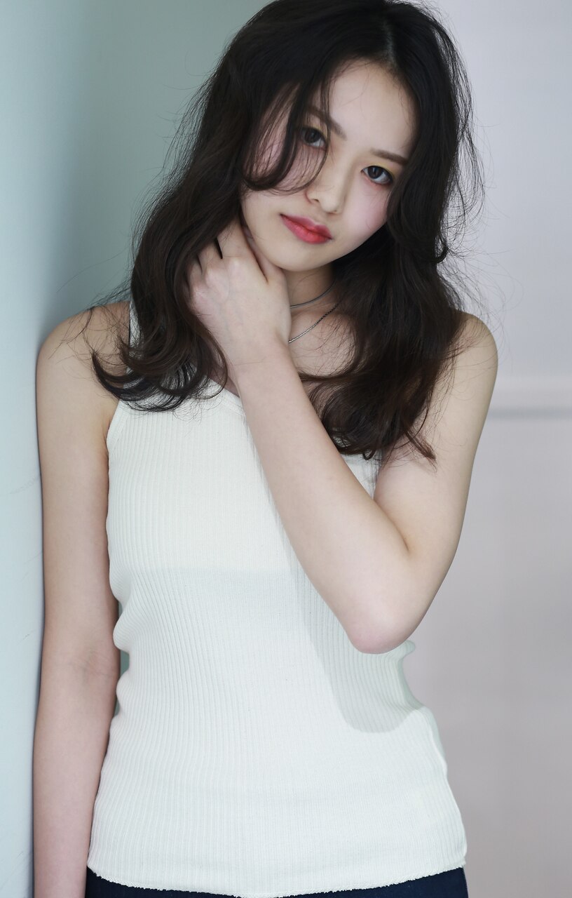 艶カラー(リタッチ)+デザインカット \5720