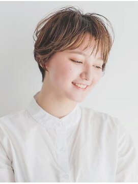 ネリー 銀座(NERIE) 似合わせカット銀座大人ショート テラッコタミニウルフ