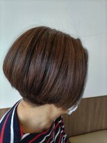 ヘアアンドスパ アイリス hair&spa Iris 【南鳩ヶ谷1分☆30代からの本格サロン】前下がりグラボブ