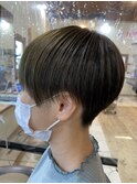 レディース刈り上げショート