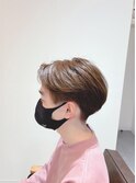 センターパートツーブロック