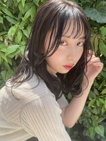 フィーカ(fika) 【fika】ツヤ感と透け感が可愛いパールグレージュmidy