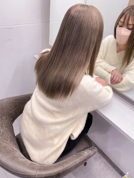 キング 枚方店(K!ng) 【枚方、高槻、梅田】ブラウンベージュ