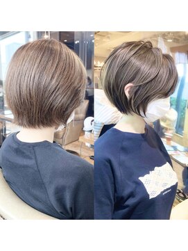 バンプ ギンザ(BUMP GINZA) 30代、40代/丸みくびれショートボブ×白髪染めハイライト/大宮