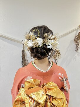 ルヴェール(Le Vert) 成人式◎ふわふわシニヨン