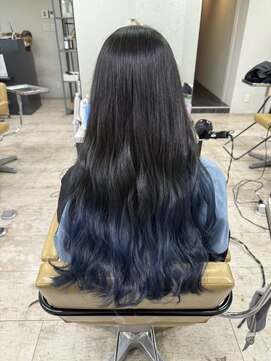 アジールヘア 所沢プロペ通り店(agir hair) ヘルシーロング美髪ケアブリーチグラデーションブルー所沢練馬