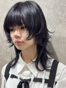 リアイス(Re:ICE) ダークネイビーカールミディアムウルフ