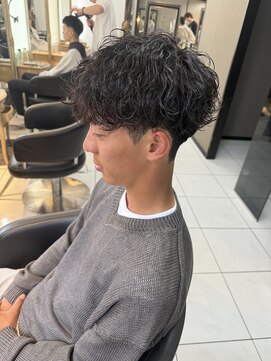 アイズ 海老名(AIZU) 波巻きパーマ×メンズマッシュ 波巻きスパイラルパーマ 眉毛