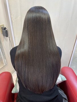 ルーチェ(luce) 髪質改善カラーヘアエステ　必要に応じた栄養分配合