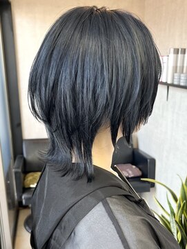 トリコ(ToricO) ウルフカット/顔周りレイヤー/ブルーブラック