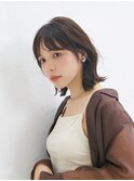 ミディアムレイヤーカットクラゲヘアー小顔ココアグレージュ黒髪