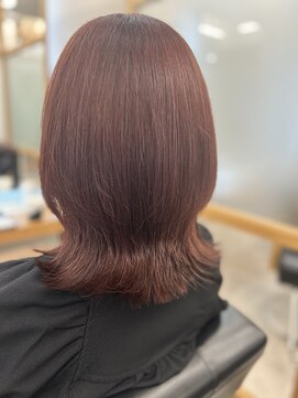  リュクスバトーバイトリコ 船橋南口店(Luxe BATEAU by tricot) イルミナカラー
