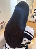 黒髪ロングヘア 髪質改善ストレート サラツヤ トリートメント