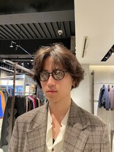 学生から、大人男性まで幅広い年代のお客様のご愛顧【難波/メンズサロン/メンズカット/メンズパーマ】