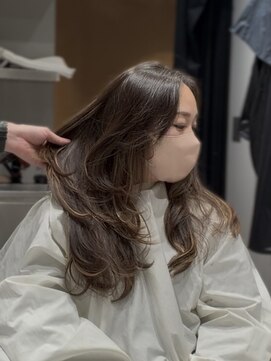 コスモス 町田(COSMOS) バタフライレイヤーカットミディアムレイヤーハッシュカット