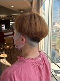 刈り上げショートボブ