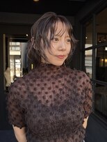 ニュートライズ(NEUTRIZE) グレージュ×無造作パーマの小顔見えショートボブ