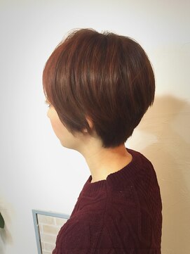 ヌーヘアーフォルマ(N.U hair=forma) お手入れ簡単×ベリーショート