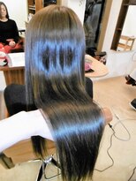 デザインヘアー ピアジェ 橿原店(DESIGN HAIR PIAGET)&nbsp;揺れ動くたびに違う色に見えるKIRARAオーガニックカラー＆TR☆